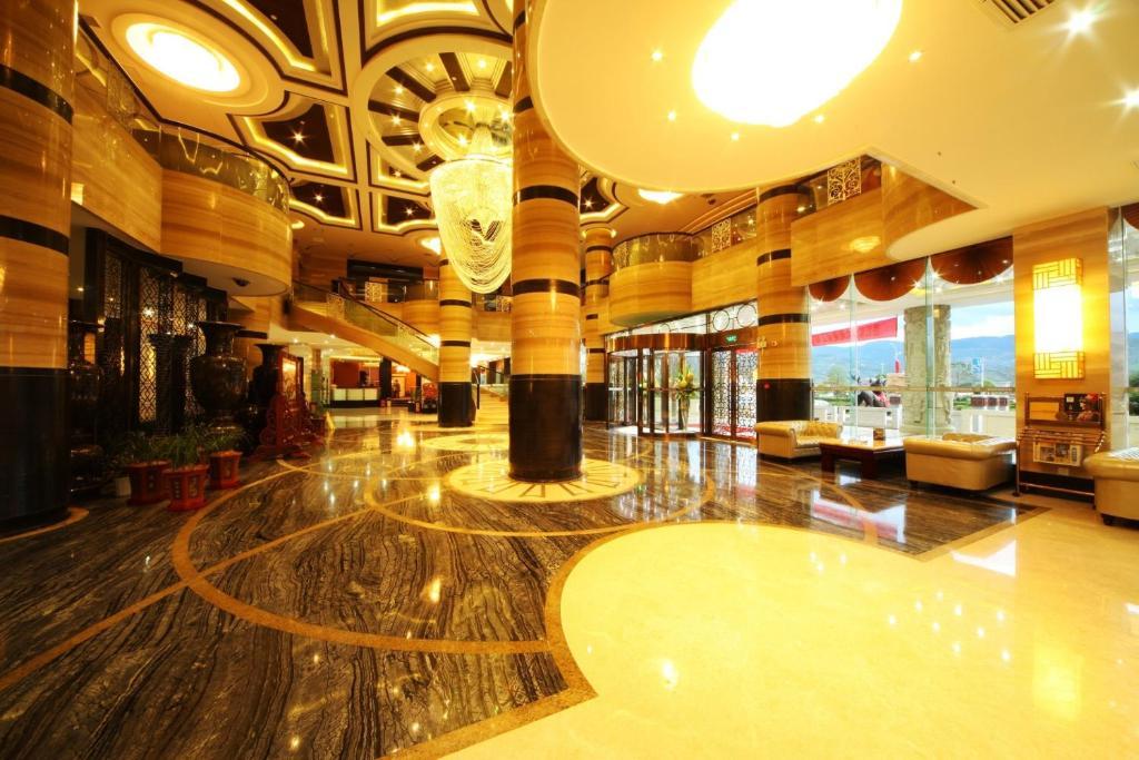 Xiongzhao Grand Hotel Weishan 다리 외부 사진