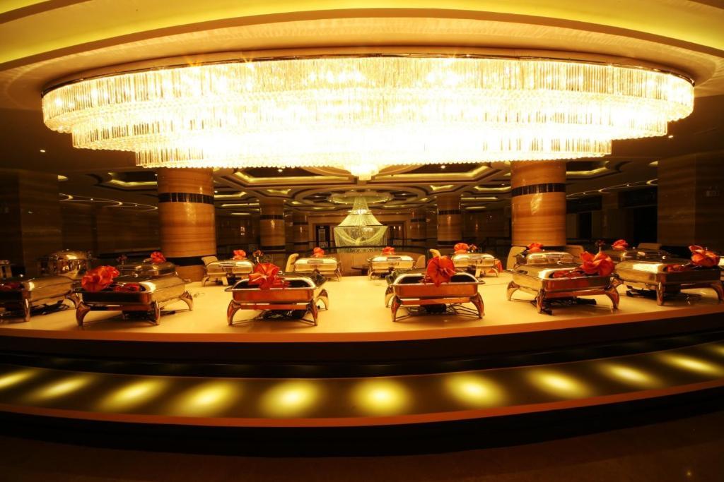 Xiongzhao Grand Hotel Weishan 다리 외부 사진